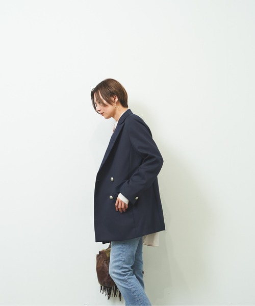 HERENCIA（ヘレンチア）の「ピークドラペル ダブル 4B ブレザー ジャケット（テーラードジャケット・レディース・ベージュ/ダークネイビー/セージグリーン・MEDIUM）」の17枚目の写真