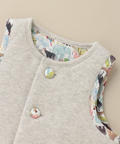 sense of wonder（センスオブワンダー）の「キューフォーザズーリバーシブルベスト 【日本製】（ベスト・キッズ・ライトグレー/キナリ・70-80cm）」の16枚目の写真