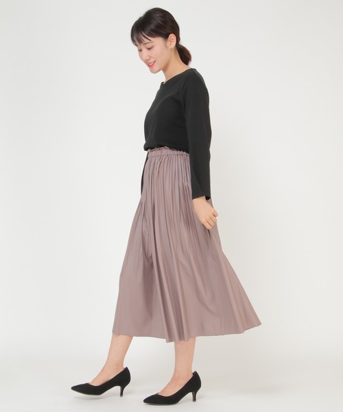 ikka(イッカ)の「エアリーレザープリーツスカート(スカート・レディース・オフホワイト/ブラウン系その他・M)」の10枚目の写真
