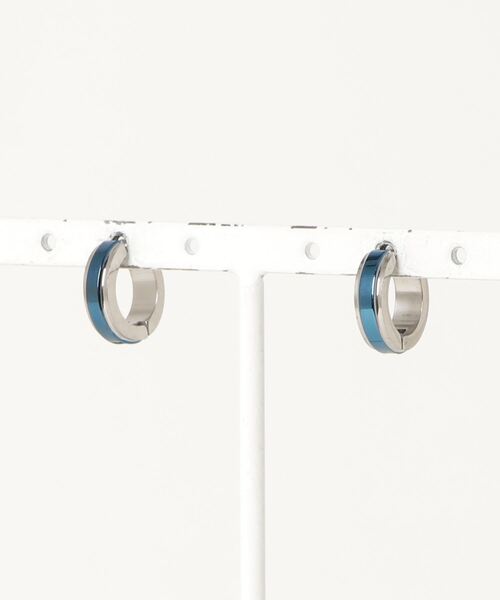 FUNALIVE（ファンアライブ）の「JON ステンレスイヤーカフ 両耳セット シンプル（イヤーカフ・メンズ・ブルー/ブラック/ゴールド系その他/ブラック系その他/ブルー系その他2/ゴールド/シルバー/ブルー系その他・FREE）」の5枚目の写真