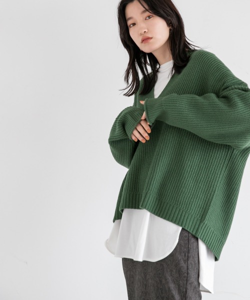 LOWRYS FARM（ローリーズファーム）の「スリットプルオーバーＬＳ　216148（ニット/セーター・レディース・グリーン/アイボリー/グレー/ブラック/オレンジ・FREE）」の14枚目の写真