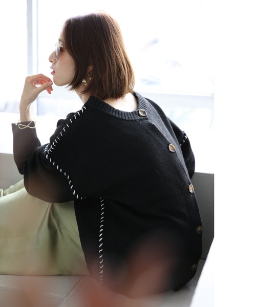 White Collection(ホワイトコレクション)の「ZOZOTOWN限定アイテム! 2021AW 5GG もちもち配色ハンドステッチ入り2WAYニットカーディガン(ニット/セーター・レディース・アイボリー/ブラック/ライトベージュ・FREE)」の3枚目の写真