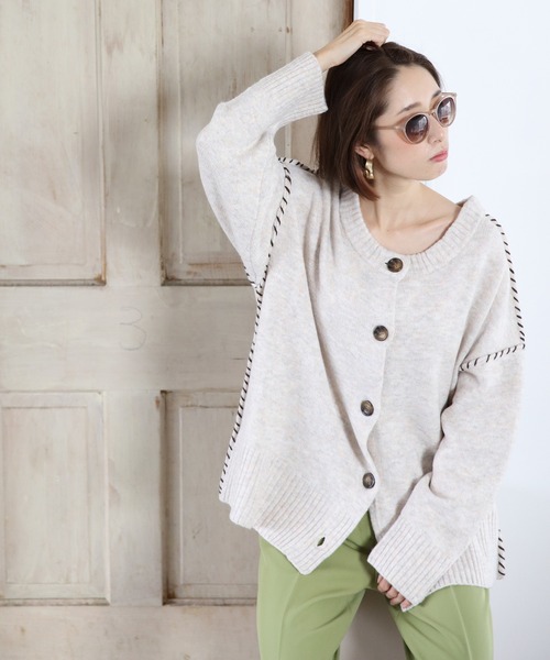 White Collection(ホワイトコレクション)の「ZOZOTOWN限定アイテム! 2021AW 5GG もちもち配色ハンドステッチ入り2WAYニットカーディガン(ニット/セーター・レディース・アイボリー/ブラック/ライトベージュ・FREE)」の15枚目の写真