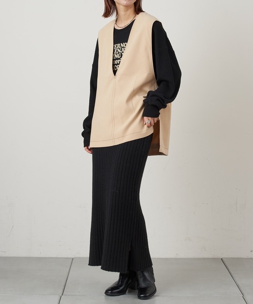 CIAOPANIC TYPY(チャオパニックティピー)の「スウェード配色ステッチVネックベスト(ベスト・レディース・カーキ/キャメル/アイボリー・ONE SIZE)」の13枚目の写真