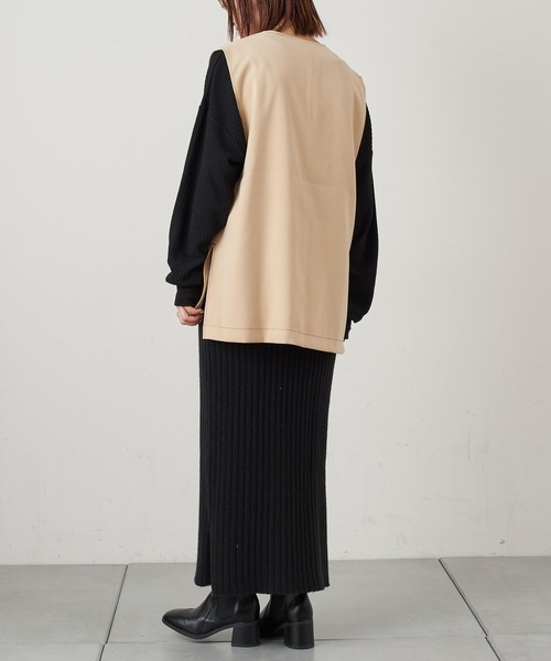 CIAOPANIC TYPY(チャオパニックティピー)の「スウェード配色ステッチVネックベスト(ベスト・レディース・カーキ/キャメル/アイボリー・ONE SIZE)」の14枚目の写真