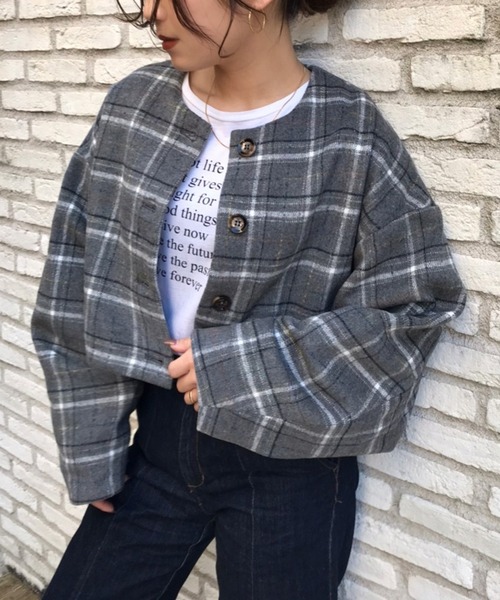 Settimissimo（セッティミッシモ）の「ツイードチェックショートジャケット（ノーカラージャケット・レディース・ブラック/ブラウン/グレー・FREE）」の3枚目の写真