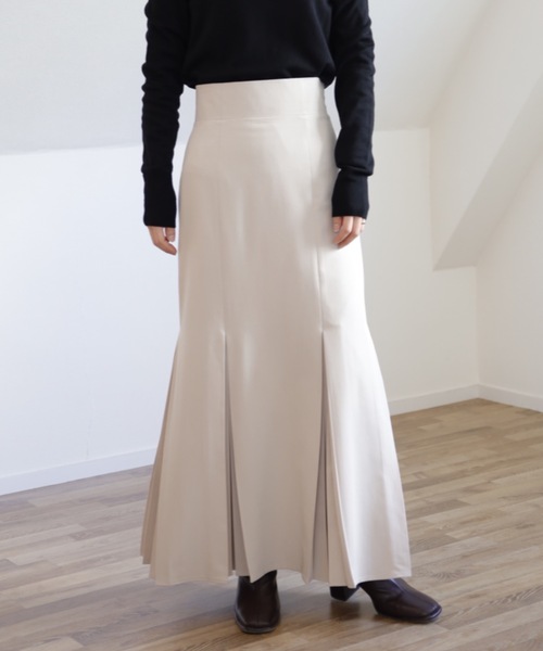 UNFIELD（アンフィールド）の「【UNFIELD マーメイドプリーツスカート】（スカート・レディース・ブラック/アイボリー・FREE）」の9枚目の写真