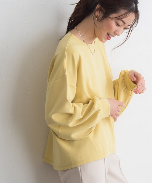 Pierrot(ピエロ)の「【ZOZOTOWN限定カラー】ダンボールボリュームプルオーバー(スウェット・レディース・オフホワイト/ブラック/イエロー/ピンク/グレイッシュベージュ/ラベンダー・M/L)」の5枚目の写真