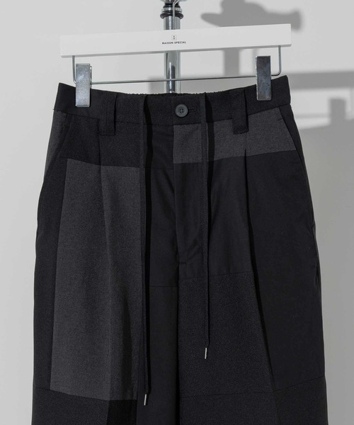 MAISON SPECIAL（メゾンスペシャル）の「《ユニセックスアイテム》サスティナブルパッチワークワンタックワイドパンツ【MAISON SPECIAL/メゾンスペシャル】（スラックス・メンズ・ブラック・0/1）」の9枚目の写真