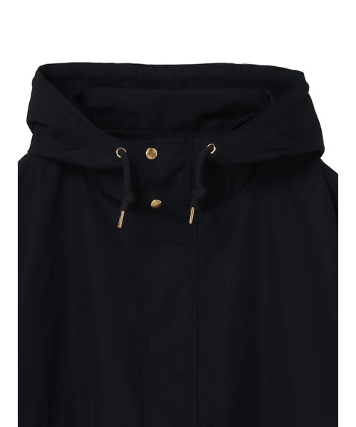 earth music&ecology（アースミュージックアンドエコロジー）の「撥水＋防花粉機能付きマウンテンパーカー＊（マウンテンパーカー・レディース・ネイビー/グレイッシュベージュ・FREE）」の8枚目の写真