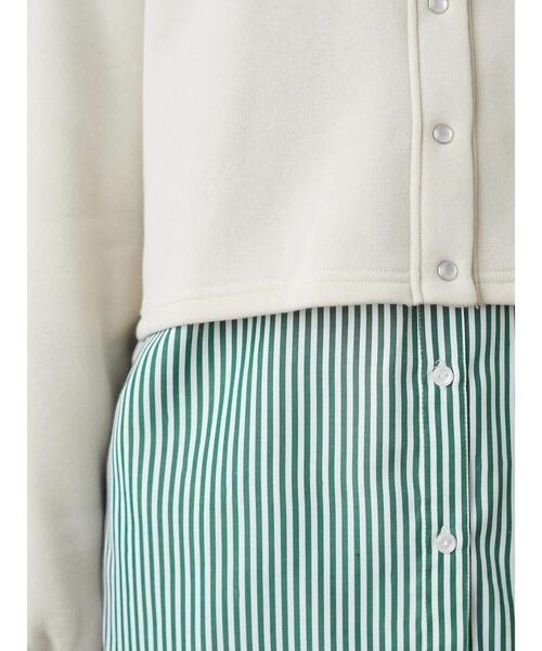 ELENCARE DUE（エレンカーレデュエ）の「・ELENCARE DUE ウラキモウドット釦カーデ＊（カーディガン/ボレロ・レディース・ブラック/ベージュ/レッド/グリーン・FREE）」の13枚目の写真