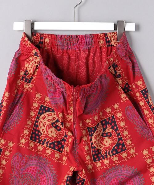 Needles（ニードルス）の「＜NEEDLES（ニードルズ）＞ BATIK ショーツ■■■（その他パンツ・メンズ・レッド・S/M）」の3枚目の写真