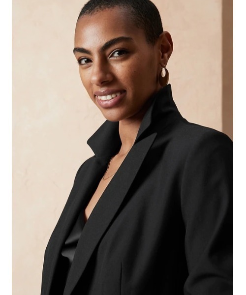 BANANA REPUBLIC FACTORY STORE（バナナリパブリック ファクトリーストア）の「BANANA REPUBLIC FACTORY STORE　　スカルプト スーツジャケット（テーラードジャケット・レディース・ブラック/グレー/ネイビー/ブルー/カーキ/グレー系その他/ホワイト系その他/ブルー系その他・4/00/0/6/2/8）」の12枚目の写真