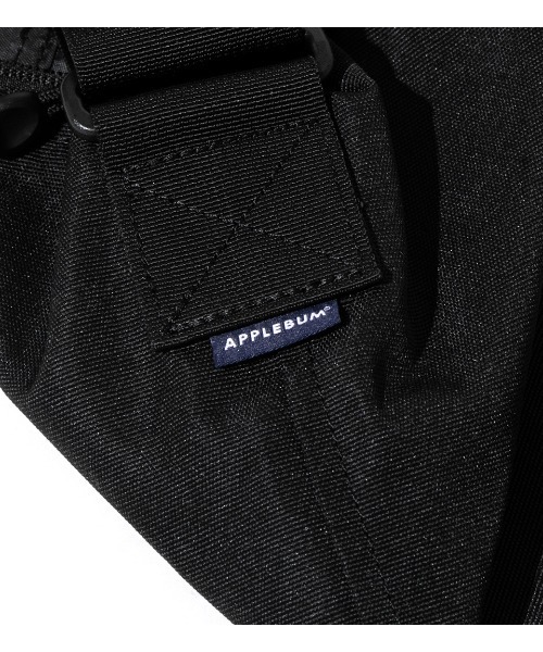 APPLEBUM(アップルバム)の「Logo Big Square Bag(メッセンジャーバッグ・メンズ・ブラック・FREE)」の6枚目の写真