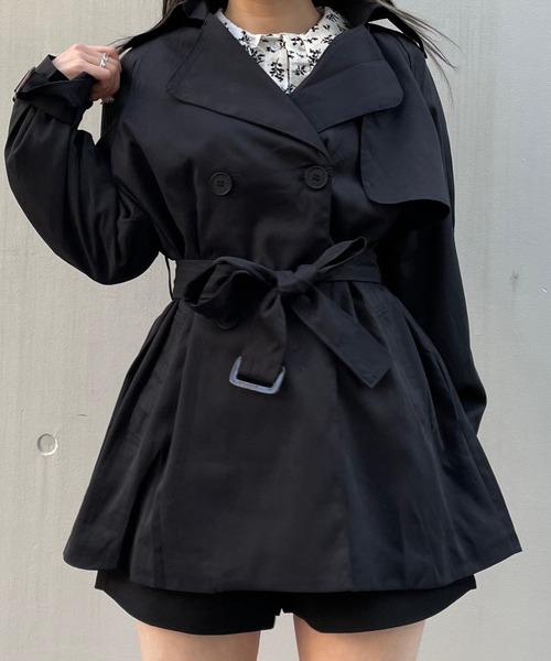 titty＆Co. PETIT（ティティアンドコープティ）の「【titty&Co.PETIT】ハーフトレンチコート（トレンチコート・レディース・ベージュ/ブラック・FREE）」の2枚目の写真