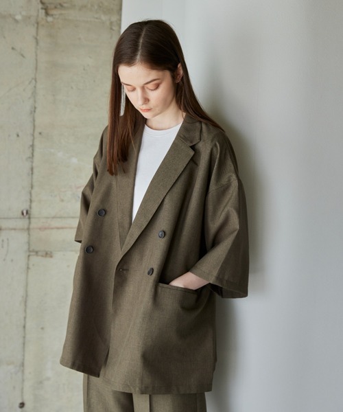 flaner(フラネ)の「Loose linen like double jacket/ルーズリネンライクダブルジャケット(その他トップス・レディース・カーキ/ナチュラル・MEDIUM/LARGE)」の18枚目の写真