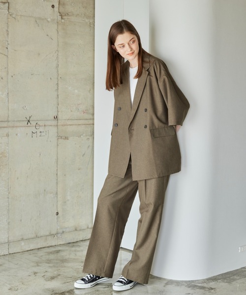 flaner(フラネ)の「Loose linen like double jacket/ルーズリネンライクダブルジャケット(その他トップス・レディース・カーキ/ナチュラル・MEDIUM/LARGE)」の21枚目の写真