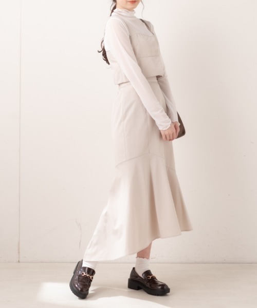 OLIVE des OLIVE（オリーブデオリーブ）の「マーメイドセットアップジャンスカ（ワンピース・レディース・ブラック/アイボリー/ワンウォッシュ・FREE）」の5枚目の写真