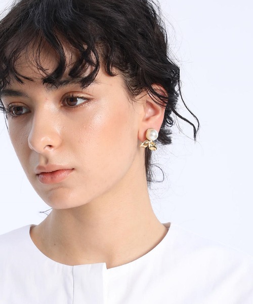 ADER(アデル)の「JOY pearl pierce(イヤリング・レディース・ゴールド・フリー)」の5枚目の写真