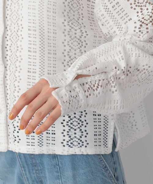 LOWRYS FARM（ローリーズファーム）の「レースクロップドシャツ 266557