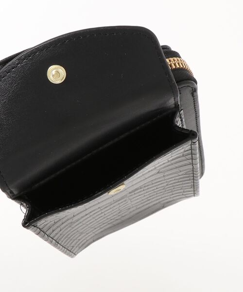 LA VORAGINE(ラ ヴォラジネ)の「クロコ型押し ミニお財布ショルダー/スマホ入れ(ショルダーバッグ・レディース・ブラック/ベージュ/レッド/ピンク/ブラウン/グリーン/ブラック系1/グレー/ブルー・FREE)」の18枚目の写真