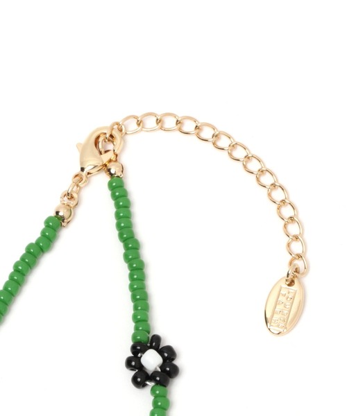 LOWRYS FARM（ローリーズファーム）の「ビーズフラワーネックレス　279186（ネックレス・レディース・ホワイト/ベージュ/グリーン・FREE）」の5枚目の写真