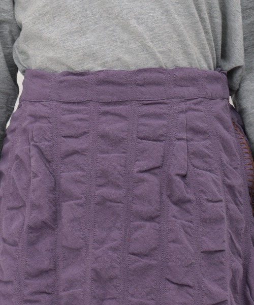 チチカカ（チチカカ）の「ギャザーストライプスカート（スカート・レディース・ベージュ/カーキ/パープル・FREE）」の13枚目の写真