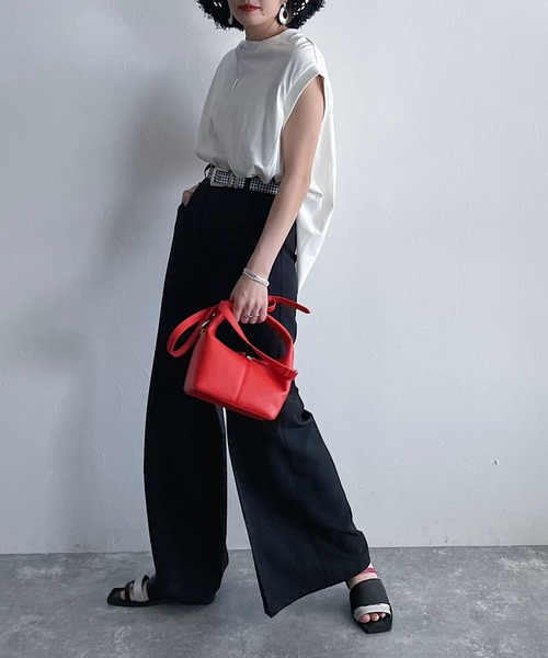 PAGEBOY(ページボーイ)の「タックノースリBIGT(Tシャツ/カットソー・レディース・ブラック/ブラウン/オフホワイト・FREE)」の21枚目の写真