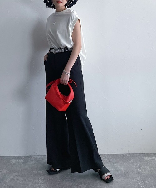 PAGEBOY(ページボーイ)の「タックノースリBIGT(Tシャツ/カットソー・レディース・ブラック/ブラウン/オフホワイト・FREE)」の15枚目の写真