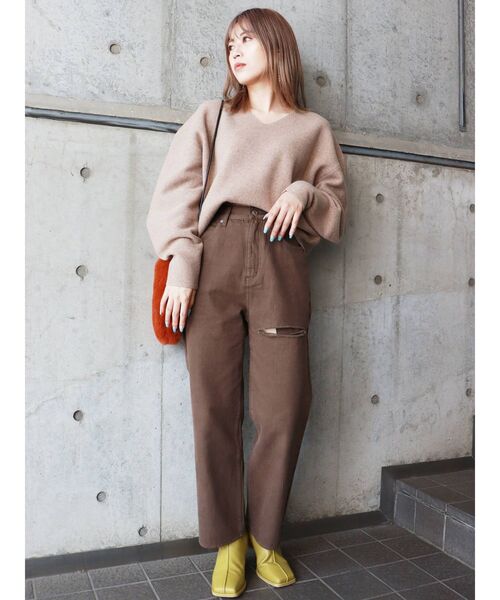 MURUA（ムルーア）の「アシメカットカラーパンツ（デニムパンツ・レディース・ブラック/ブラウン/インディゴブルー・1/2）」の20枚目の写真