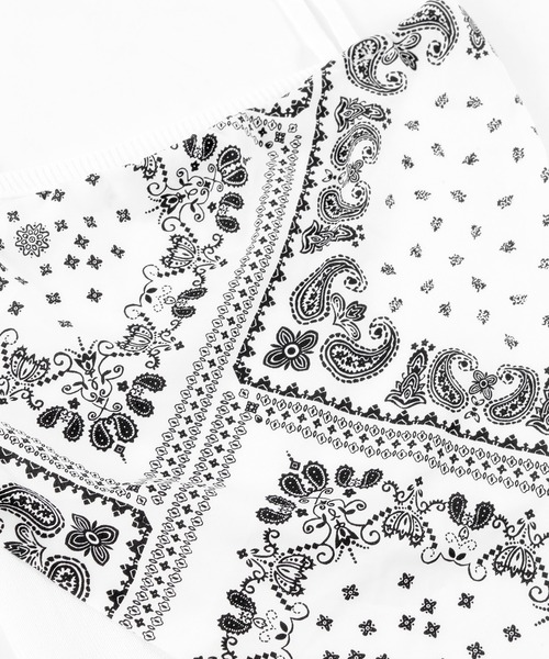 Figments（フィグメンツ）の「バンダナ柄キャミソール（キャミソール・レディース・ホワイト/ネイビー・FREE）」の9枚目の写真