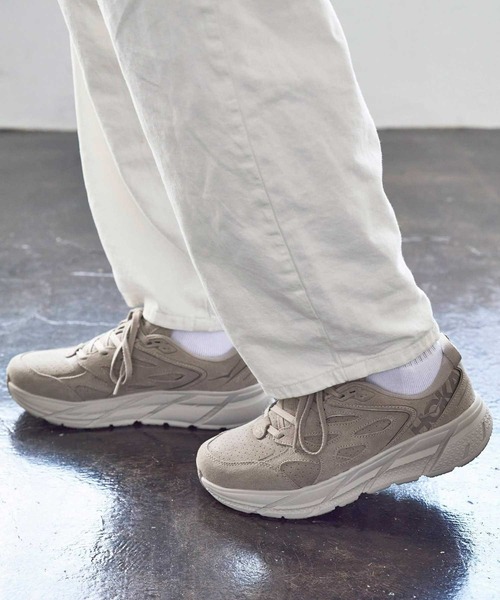 HOKA ホカ CLIFTON Lクリフトンエル 23cm ベージュ HOKA（ホカ）の「HOKA CLIFTON L / ホカ クリフトン エル