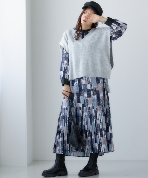 miclat（ミクラ）の「大きいサイズ Vネックニットベスト miclat（ベスト・レディース・ブラック/ライトグレー・3L/4L/LL/L）」の10枚目の写真