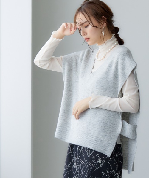 miclat（ミクラ）の「大きいサイズ Vネックニットベスト miclat（ベスト・レディース・ブラック/ライトグレー・3L/4L/LL/L）」の3枚目の写真