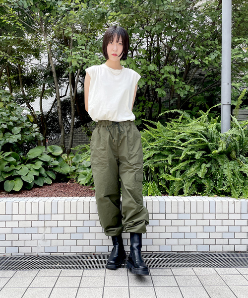 Oriens JOURNAL STANDARD（オリエンス ジャーナルスタンダード）の「C/NY Wide Cargo Pants / コットンナイロンワイドカーゴパンツ（カーゴパンツ・レディース・ホワイト/カーキ/オレンジ・SMALL/MEDIUM）」の7枚目の写真