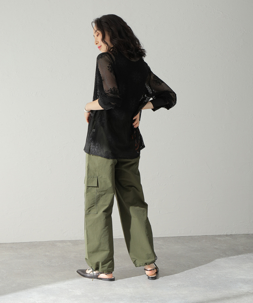 Oriens JOURNAL STANDARD（オリエンス ジャーナルスタンダード）の「C/NY Wide Cargo Pants / コットンナイロンワイドカーゴパンツ（カーゴパンツ・レディース・ホワイト/カーキ/オレンジ・SMALL/MEDIUM）」の13枚目の写真