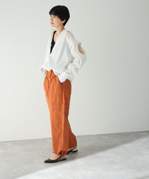 Oriens JOURNAL STANDARD（オリエンス ジャーナルスタンダード）の「C/NY Wide Cargo Pants / コットンナイロンワイドカーゴパンツ（カーゴパンツ・レディース・ホワイト/カーキ/オレンジ・SMALL/MEDIUM）」の14枚目の写真