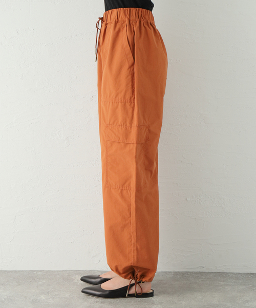 Oriens JOURNAL STANDARD（オリエンス ジャーナルスタンダード）の「C/NY Wide Cargo Pants / コットンナイロンワイドカーゴパンツ（カーゴパンツ・レディース・ホワイト/カーキ/オレンジ・SMALL/MEDIUM）」の17枚目の写真