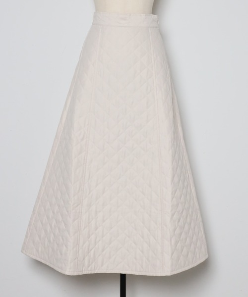 Bonjour Sagan（ボンジュールサガン）の「ボリュームフレアキルティングスカート（スカート・レディース・ブラック/ベージュ/カーキ/アイボリー・FREE）」の17枚目の写真