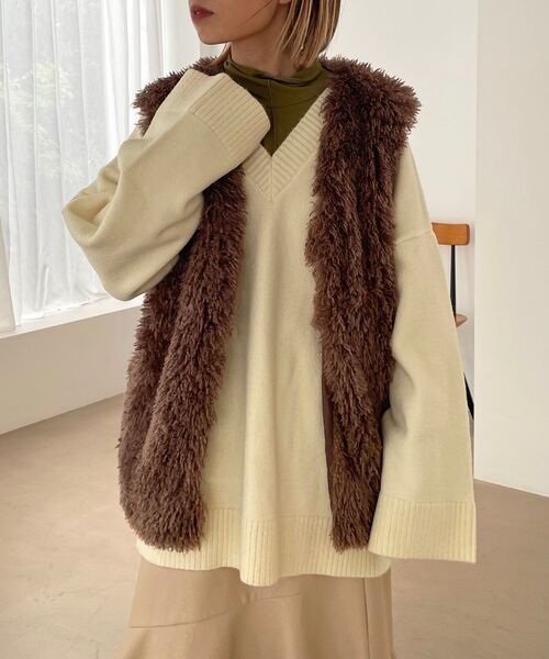 MAJESTIC LEGON(マジェスティックレゴン)の「FruityカラーVニット(ニット/セーター・レディース・パープル/オレンジ/グリーン/アイボリー・MEDIUM)」の10枚目の写真