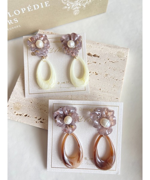 tone(トーン)の「【YM】淡水パール×violla ニュアンスカラーピアス(MA)(ピアス(両耳用)・レディース・ブラウン/ホワイト・FREE)」の3枚目の写真