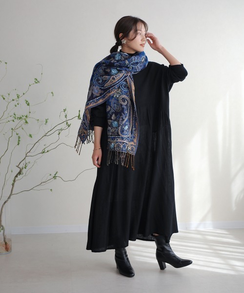 Bou Jeloud（ブージュルード）の「インド刺繍ストール（ストール