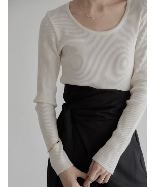 amel（エイメル）の「クルーネックリブニット/アイボリー（Tシャツ/カットソー・レディース・アイボリー・FREE）」の8枚目の写真