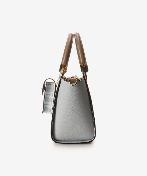 & chouette(アンドシュエット)の「リップケース付きハンドル金具トート(ハンドバッグ・レディース・オフホワイト/ライトブルー/ラベンダー・FREE)」の9枚目の写真