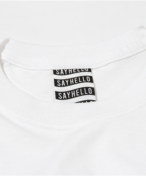 SAYHELLO（セイハロー）の「SAYHELLO / 別注 LOGO Tシャツ（Tシャツ/カットソー・メンズ・ホワイト・MEDIUM/SMALL/LARGE）」の4枚目の写真