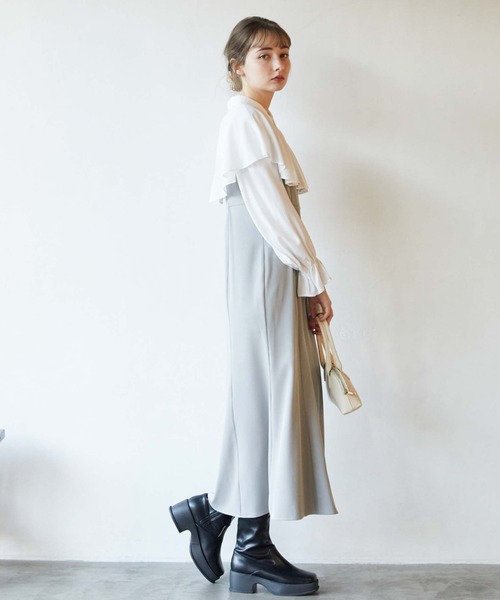 archives(アルシーヴ)の「タックカラー付レイヤードワンピース(ワンピース・レディース・グレイッシュベージュ/ブラック/ベージュ・MEDIUM)」の6枚目の写真