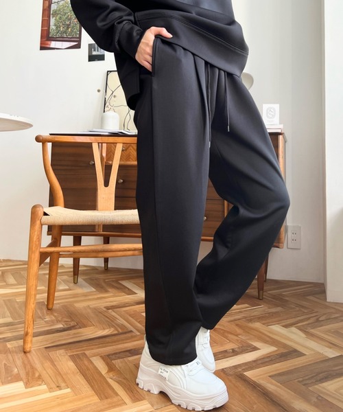 moment+（モーメントプラス）の「【セットアップ対応】ダンボールイージータックパンツ（その他パンツ・レディース・ブラック/アイボリー/グレイッシュベージュ・M/L）」の18枚目の写真