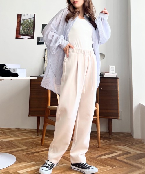 moment+（モーメントプラス）の「【セットアップ対応】ダンボールイージータックパンツ（その他パンツ・レディース・ブラック/アイボリー/グレイッシュベージュ・M/L）」の7枚目の写真