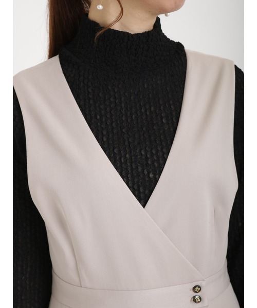 Te chichi（テチチ）の「ラップ風Aラインジャンパースカート（ジャンパースカート・レディース・ブラック/ベージュ・ﾌﾘ-）」の6枚目の写真