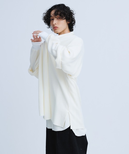 ADAM ET ROPE'(アダムエロペ)の「【WEB限定】ボリュームスリーブ サーマル ロングスリーブ カットソー / 2トーン / ユニセックス(Tシャツ/カットソー・メンズ・ホワイト/ブラック/グレー・M/L)」の7枚目の写真